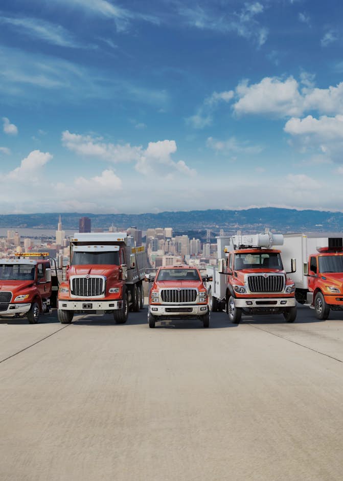 48639_international truck family image s13 lt