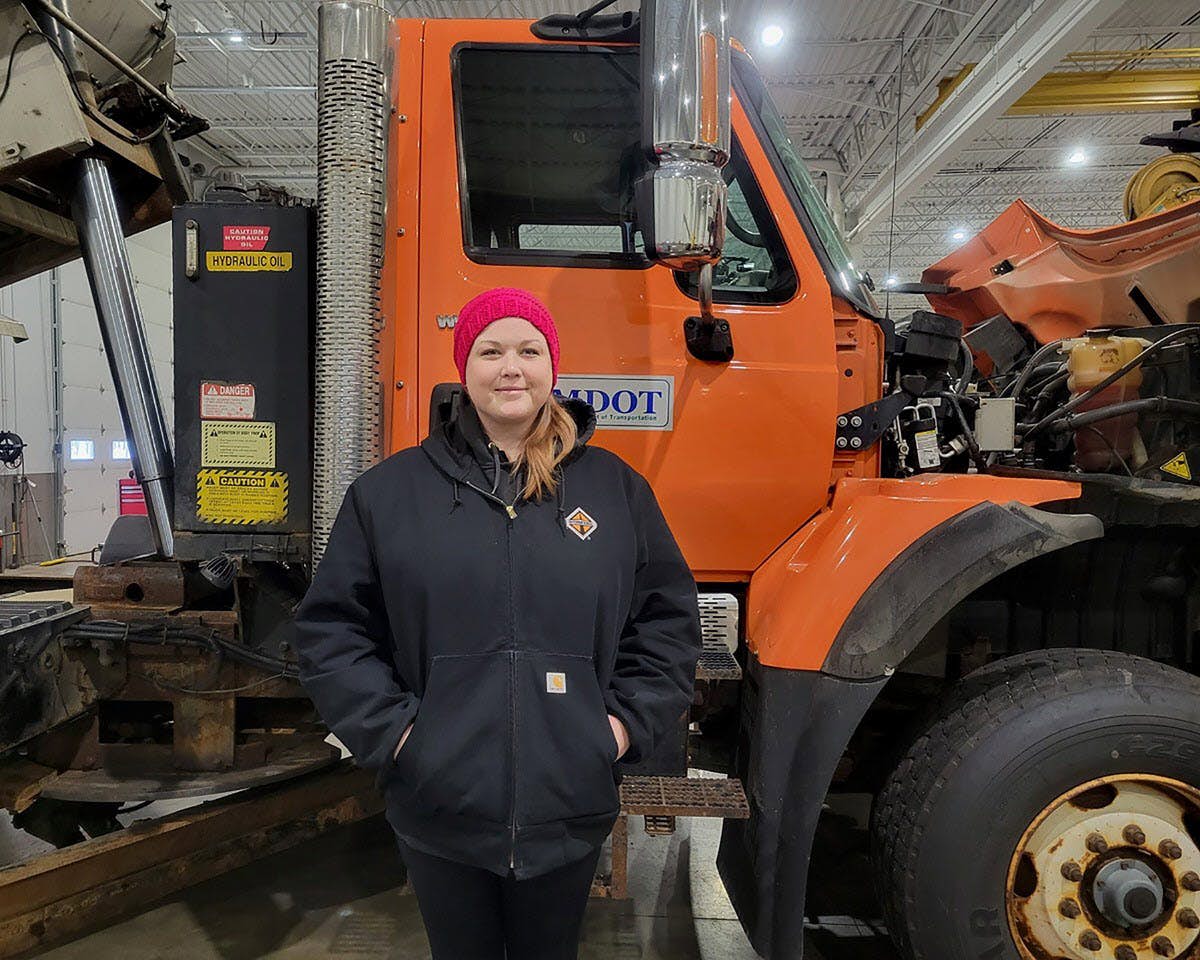 International Service Advisor of Excellence