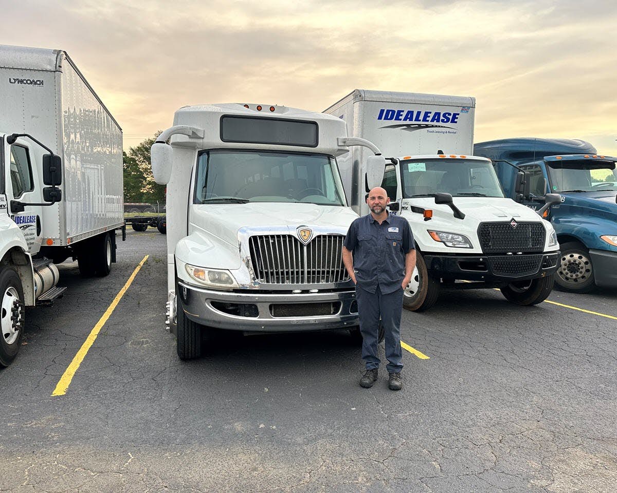 International Trucks Technician